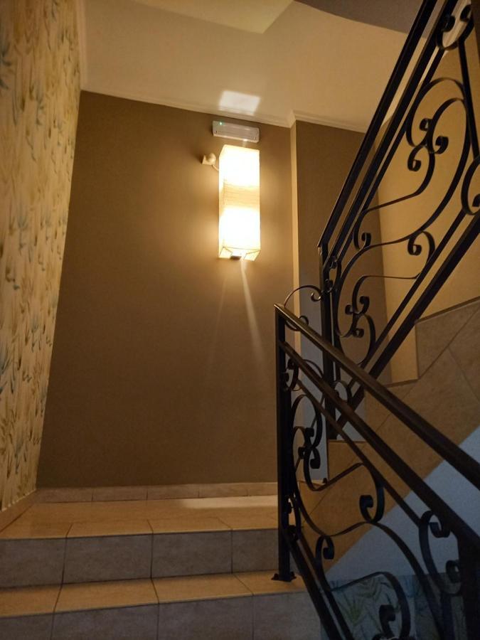 Europa Panzio Bed & Breakfast Eger Exterior photo